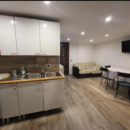 Casa * Полиньяно-а-Маре